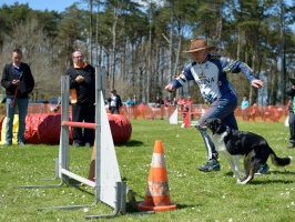 20160502195554-45c92e54-cu_s9999x200